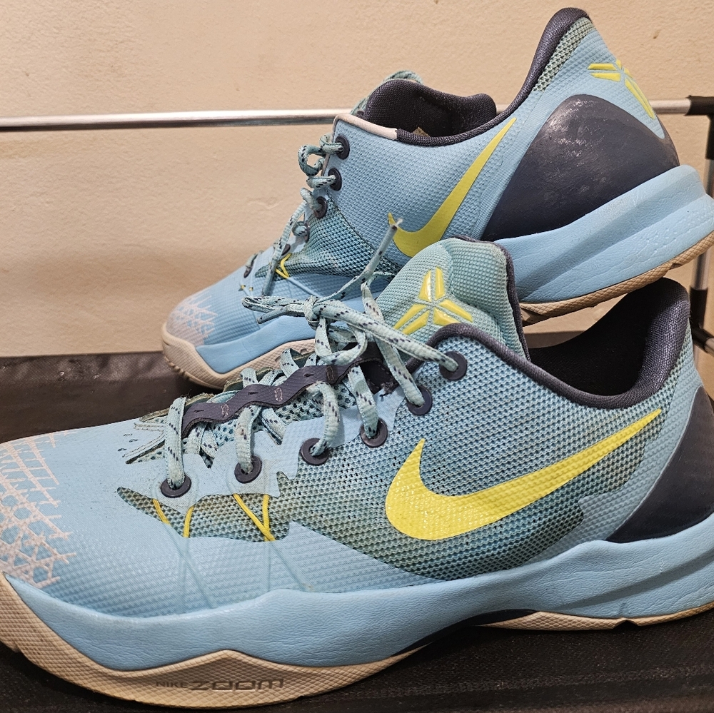 Nike Kobe Zoom Venomenom 4 Polarized Blue